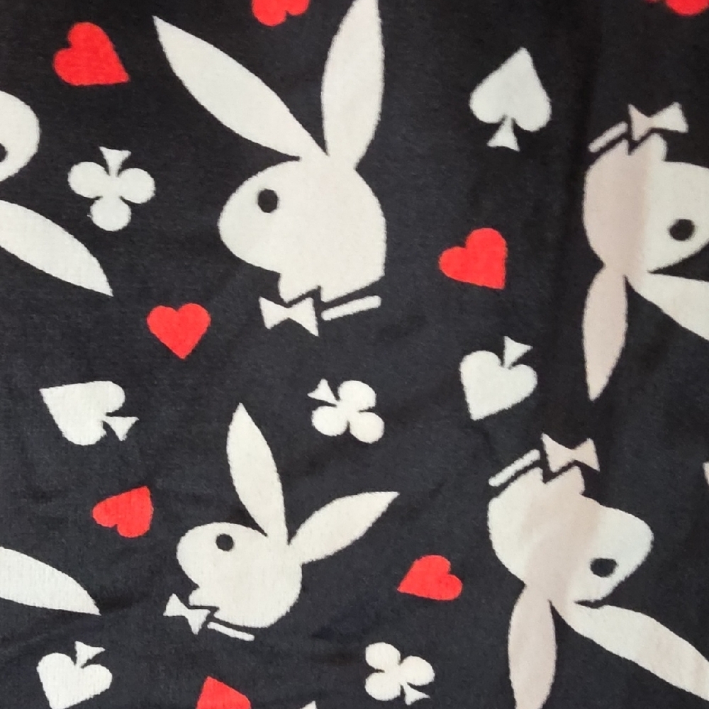 Playboy Black and White Lounge Set with Red Hearts size medium - Picture 7 of 9